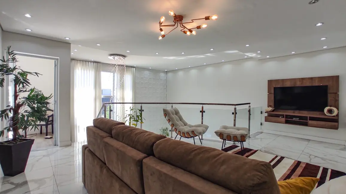 Foto 4 de Sobrado com 4 quartos à venda, 250m2 em Residencial Jardim do Jatobá, Hortolandia - SP