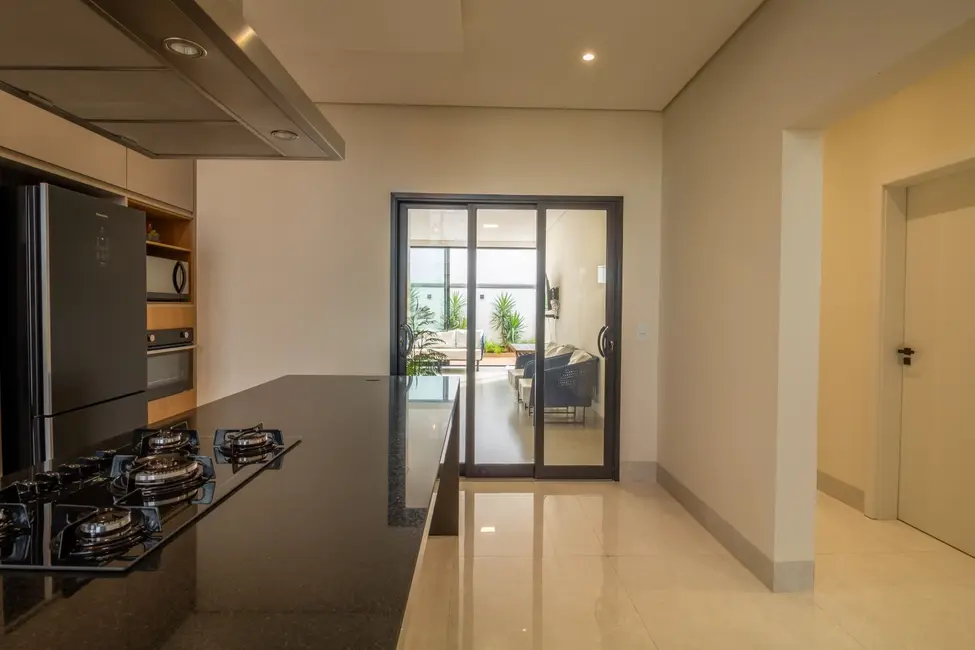 Foto 9 de Casa de Condomínio com 3 quartos à venda, 250m2 em Sumare - SP