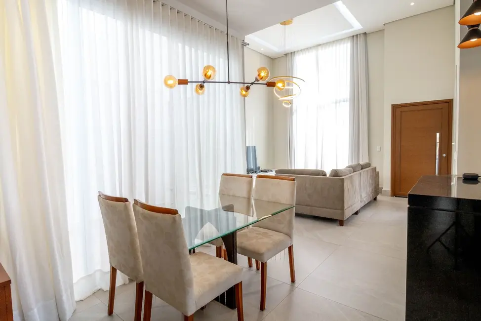 Foto 2 de Casa de Condomínio com 3 quartos à venda, 250m2 em Sumare - SP