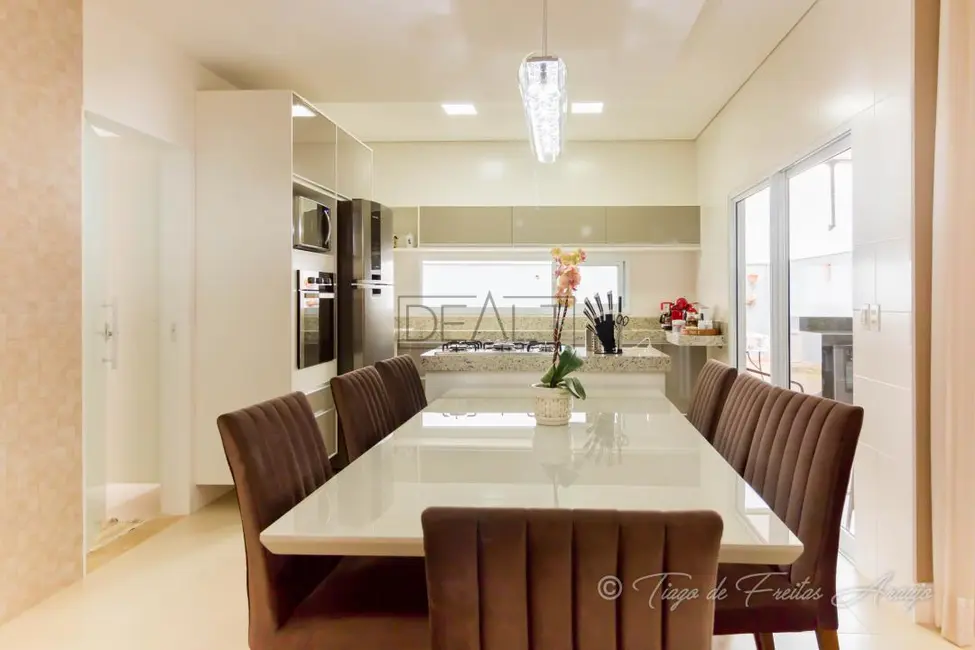 Foto 3 de Sobrado com 3 quartos à venda, 250m2 em Sumare - SP