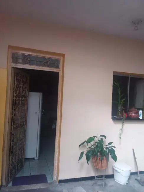 Casa Comercial com 4 quartos à venda, 720m2 em Manaus - AM - imagem 8 Foto 8 de Casa Comercial com 4 quartos à venda, 720m2 em Manaus - AM