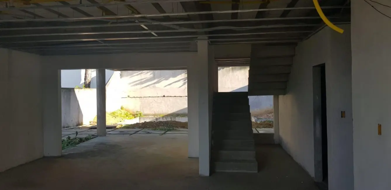 Casa de Condomínio com 6 quartos à venda, 620m2 em Manaus - AM - imagem 4 Foto 4 de Casa de Condomínio com 6 quartos à venda, 620m2 em Manaus - AM