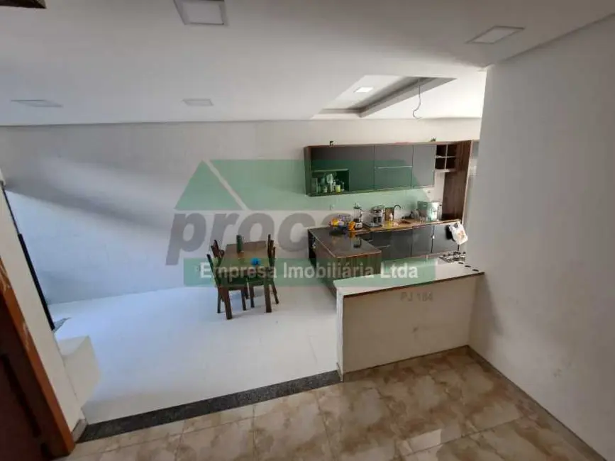 Foto 7 de Casa com 6 quartos à venda, 600m2 em Manaus - AM