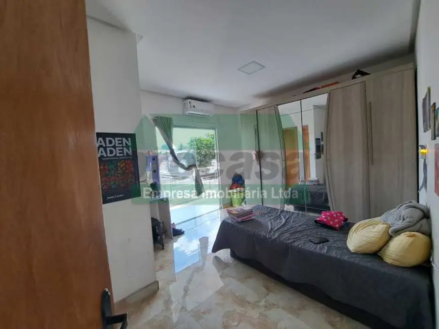 Foto 4 de Casa com 6 quartos à venda, 600m2 em Manaus - AM