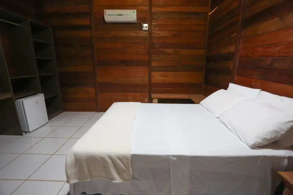 Foto 6 de Loja com 10 quartos à venda, 660m2 em Presidente Figueiredo - AM