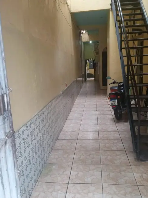 Foto 2 de Casa com 3 quartos à venda, 220m2 em Manaus - AM