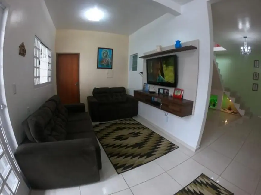 Foto 4 de Casa com 5 quartos à venda, 300m2 em Manaus - AM