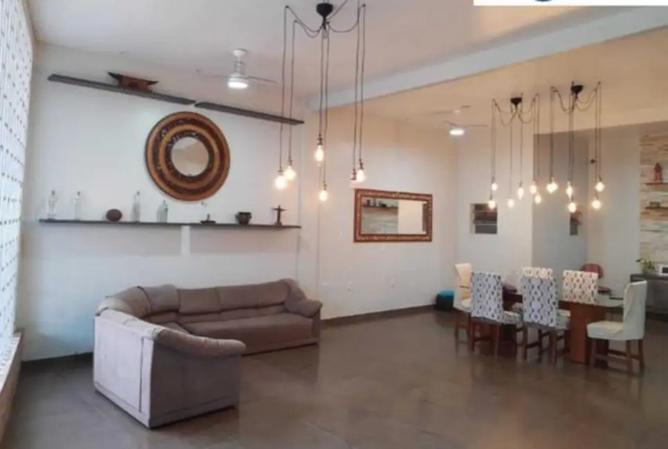 Casa de Condomínio com 4 quartos à venda, 295m2 em Manaus - AM - imagem 5 Foto 5 de Casa de Condomínio com 4 quartos à venda, 295m2 em Manaus - AM