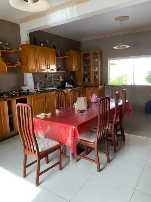 Casa de Condomínio com 4 quartos à venda, 680m2 em Manaus - AM - imagem 8 Foto 8 de Casa de Condomínio com 4 quartos à venda, 680m2 em Manaus - AM