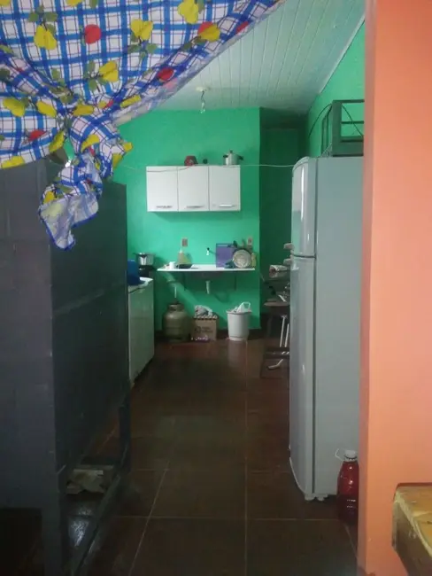 Foto 3 de Casa Comercial com 2 quartos à venda, 200m2 em Manaus - AM
