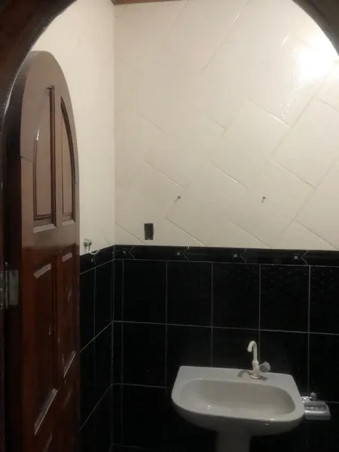 Casa de Condomínio com 4 quartos à venda, 240m2 em Manaus - AM - imagem 6 Foto 6 de Casa de Condomínio com 4 quartos à venda, 240m2 em Manaus - AM