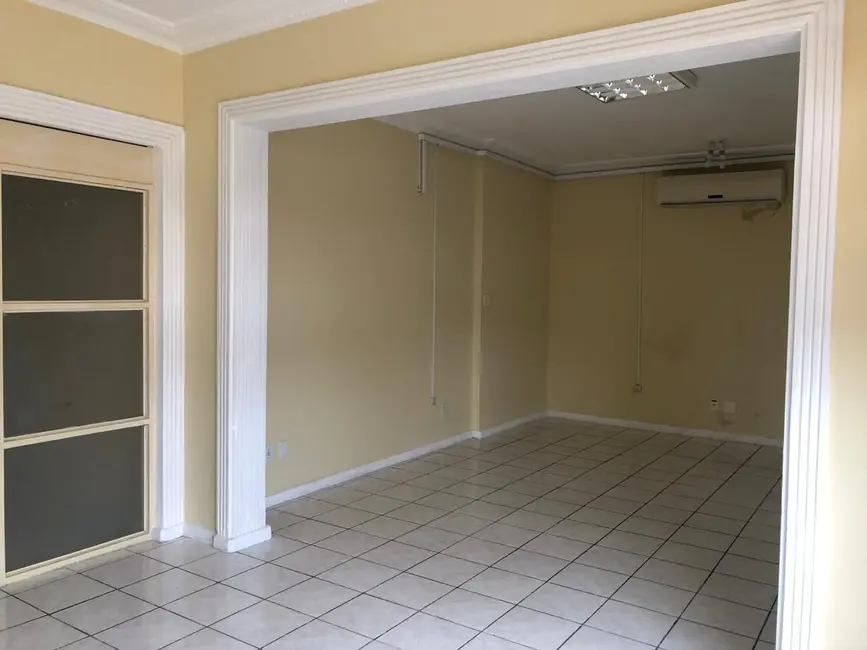 Prédio Inteiro à venda e para alugar, 460m2 em Manaus - AM - imagem 7 Foto 7 de Prédio Inteiro à venda e para alugar, 460m2 em Manaus - AM