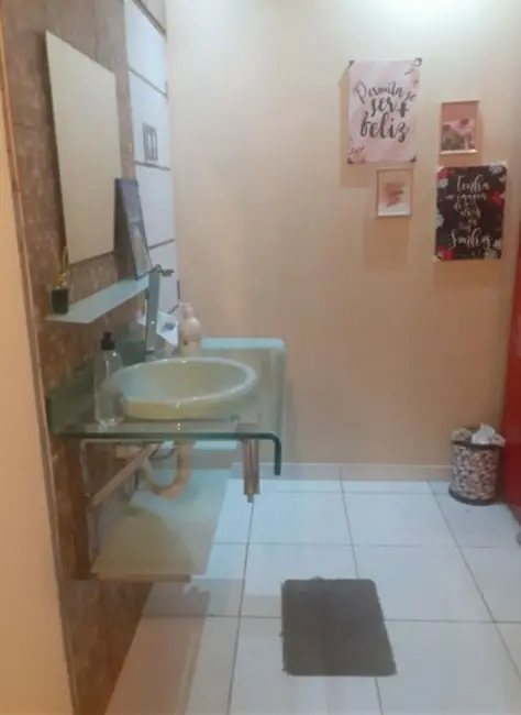 Loja à venda e para alugar, 130m2 em Manaus - AM - imagem 4 Foto 4 de Loja à venda e para alugar, 130m2 em Manaus - AM