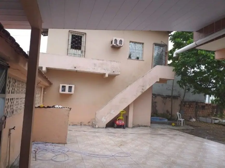 Foto 8 de Casa com 5 quartos à venda, 300m2 em Manaus - AM