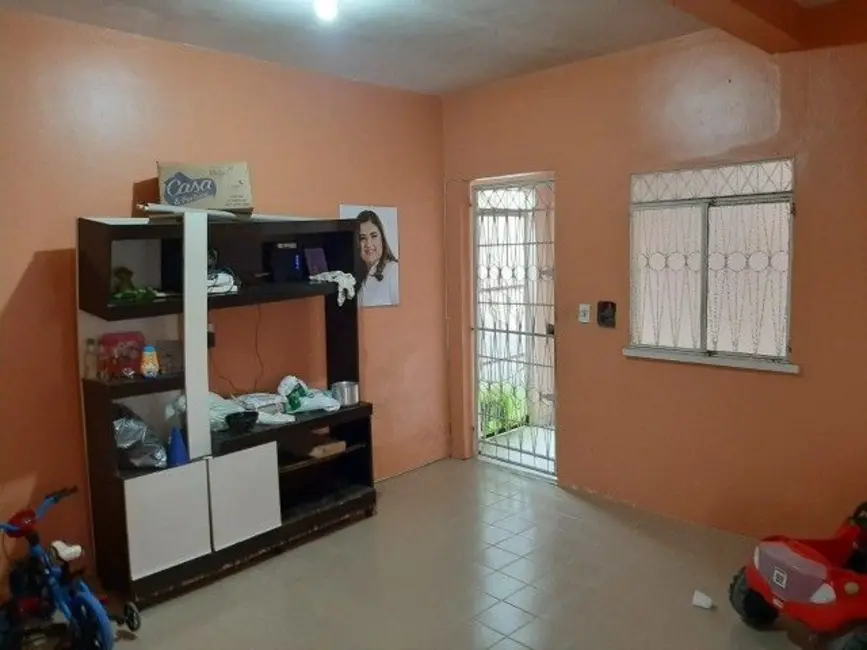 Foto 2 de Casa com 5 quartos à venda, 300m2 em Manaus - AM