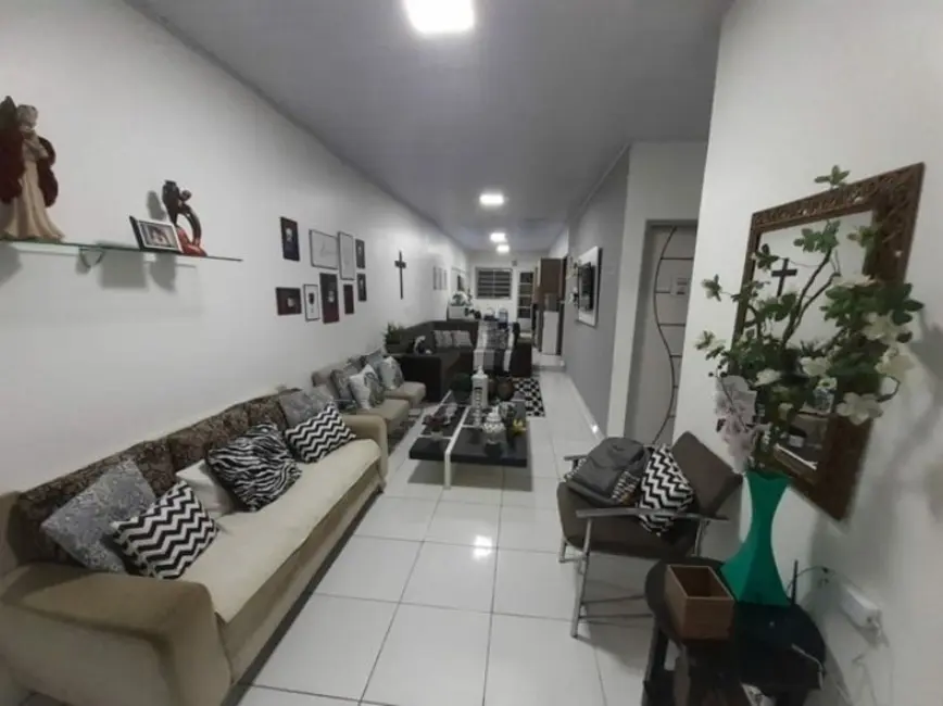 Foto 1 de Casa de Condomínio com 3 quartos à venda, 250m2 em Manaus - AM