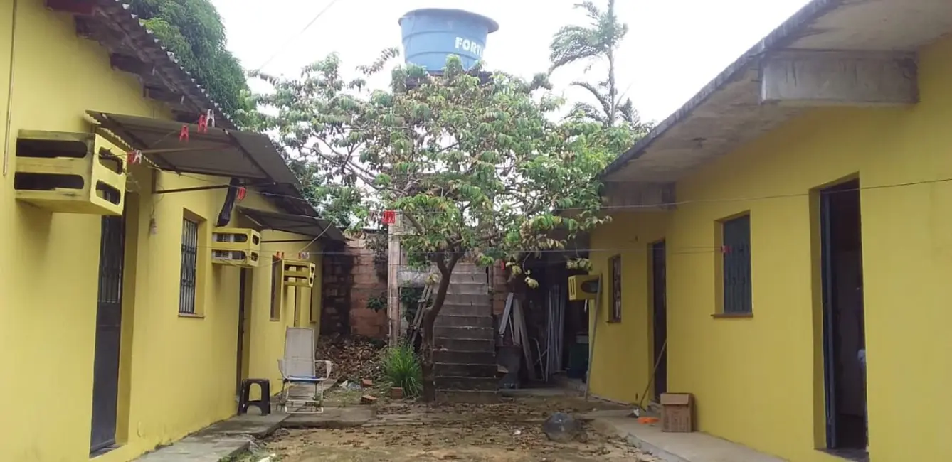 Foto 1 de Casa de Condomínio com 5 quartos à venda, 300m2 em Manaus - AM