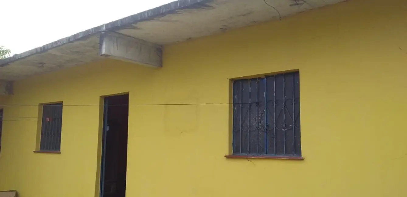 Casa de Condomínio com 5 quartos à venda, 300m2 em Manaus - AM - imagem 3 Foto 3 de Casa de Condomínio com 5 quartos à venda, 300m2 em Manaus - AM