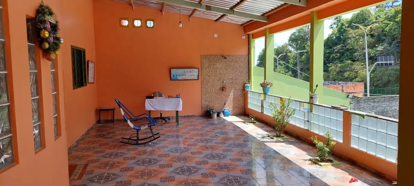 Foto 2 de Casa com 2 quartos à venda, 280m2 em Manaus - AM
