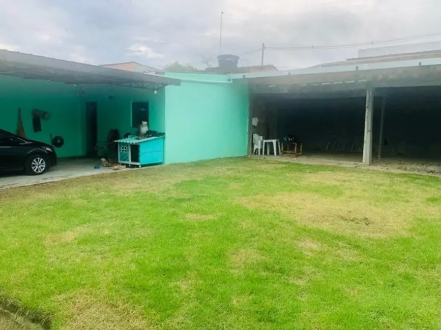 Foto 2 de Casa com 2 quartos à venda, 150m2 em Manaus - AM