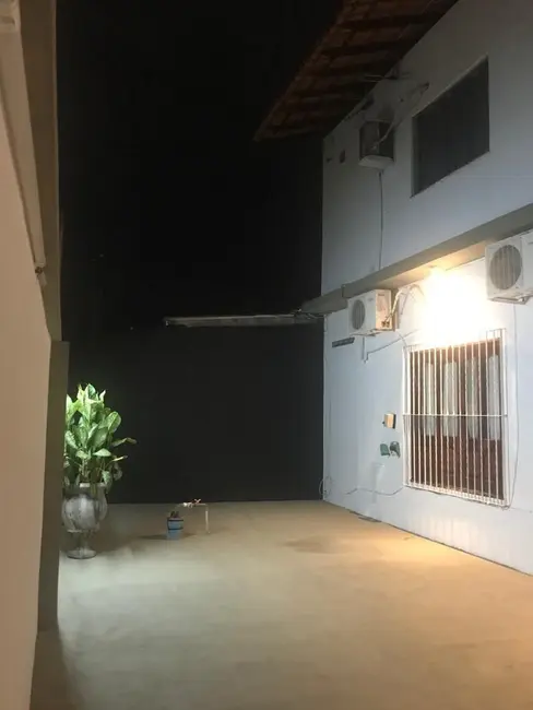 Foto 1 de Casa de Condomínio com 5 quartos à venda, 400m2 em Manaus - AM