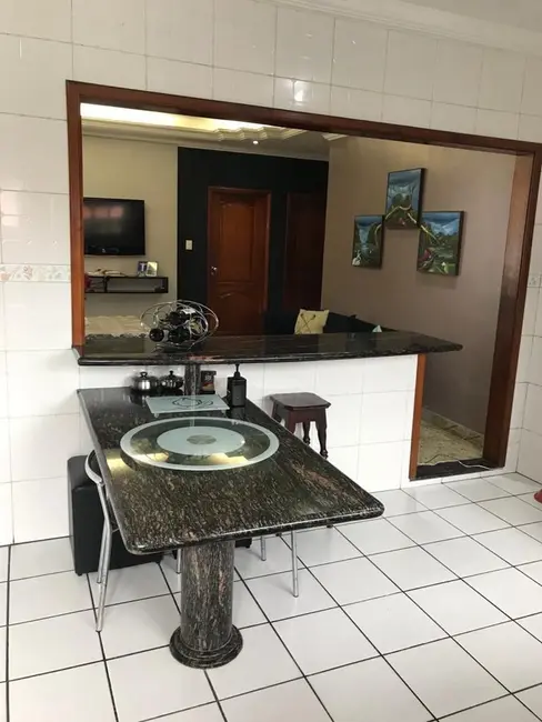 Casa de Condomínio com 5 quartos à venda, 400m2 em Manaus - AM - imagem 7 Foto 7 de Casa de Condomínio com 5 quartos à venda, 400m2 em Manaus - AM