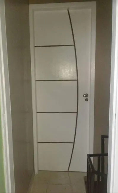 Casa de Condomínio com 6 quartos à venda, 200m2 em Manaus - AM - imagem 8 Foto 8 de Casa de Condomínio com 6 quartos à venda, 200m2 em Manaus - AM