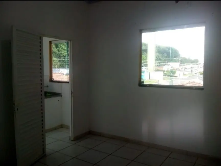 Casa de Condomínio com 4 quartos à venda, 300m2 em Manaus - AM - imagem 4 Foto 4 de Casa de Condomínio com 4 quartos à venda, 300m2 em Manaus - AM