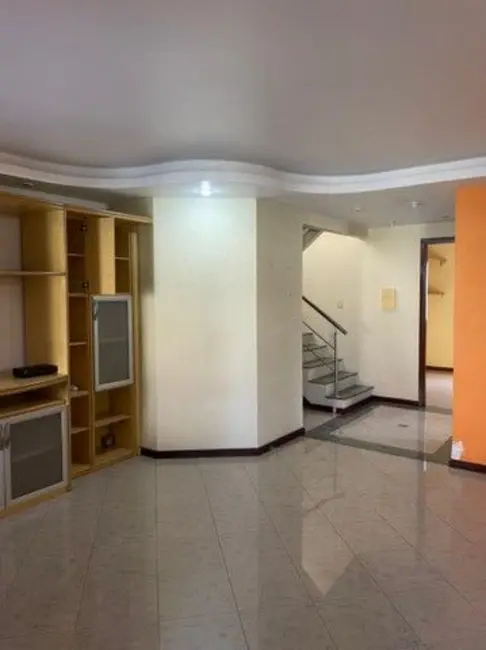 Foto 1 de Casa de Condomínio com 4 quartos à venda, 220m2 em Manaus - AM