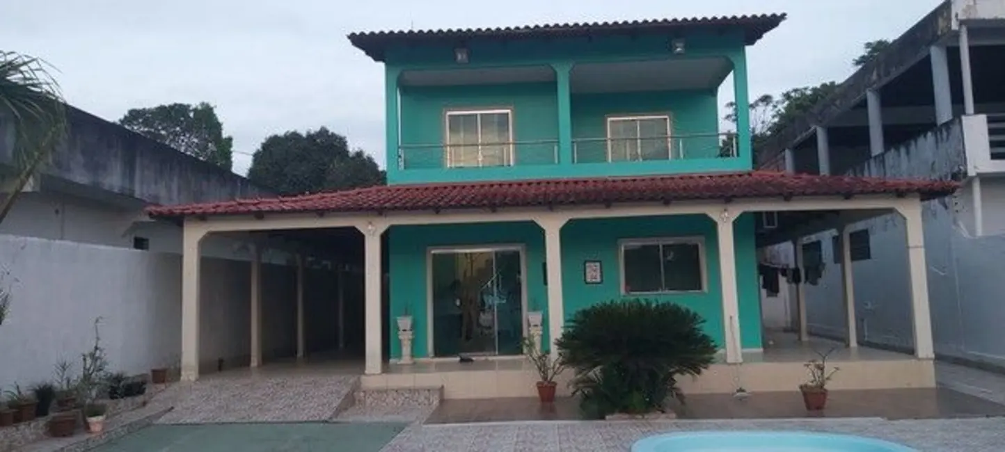 Foto 1 de Casa com 5 quartos à venda, 400m2 em Manaus - AM