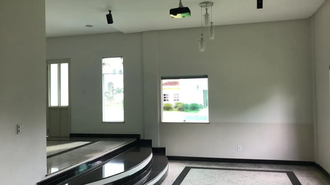 Casa de Condomínio com 5 quartos à venda e para alugar, 976m2 em Manaus - AM - imagem 3 Foto 3 de Casa de Condomínio com 5 quartos à venda e para alugar, 976m2 em Manaus - AM