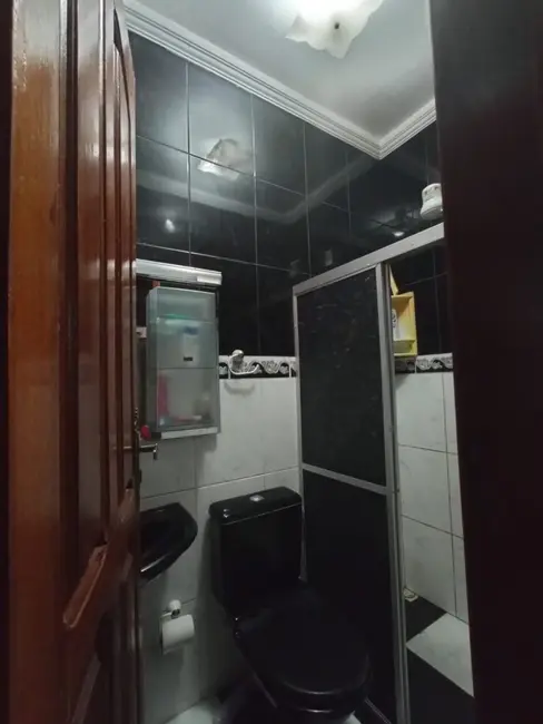 Casa de Condomínio com 4 quartos à venda, 120m2 em Manaus - AM - imagem 8 Foto 8 de Casa de Condomínio com 4 quartos à venda, 120m2 em Manaus - AM