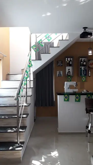 Casa de Condomínio com 3 quartos à venda, 426m2 em Manaus - AM - imagem 4 Foto 4 de Casa de Condomínio com 3 quartos à venda, 426m2 em Manaus - AM