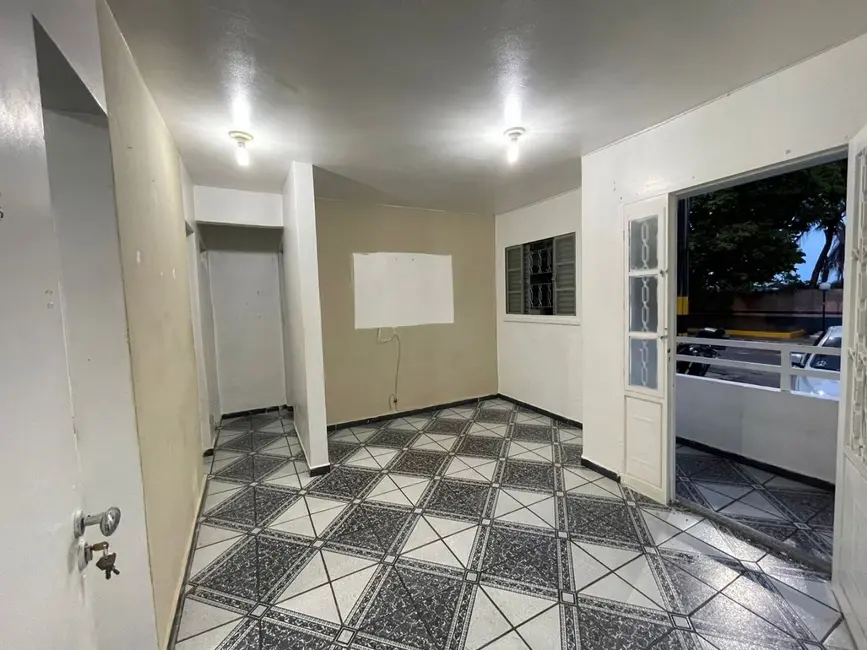 Apartamento com 2 quartos para alugar, 65m2 em Manaus - AM - imagem 8 Foto 8 de Apartamento com 2 quartos para alugar, 65m2 em Manaus - AM