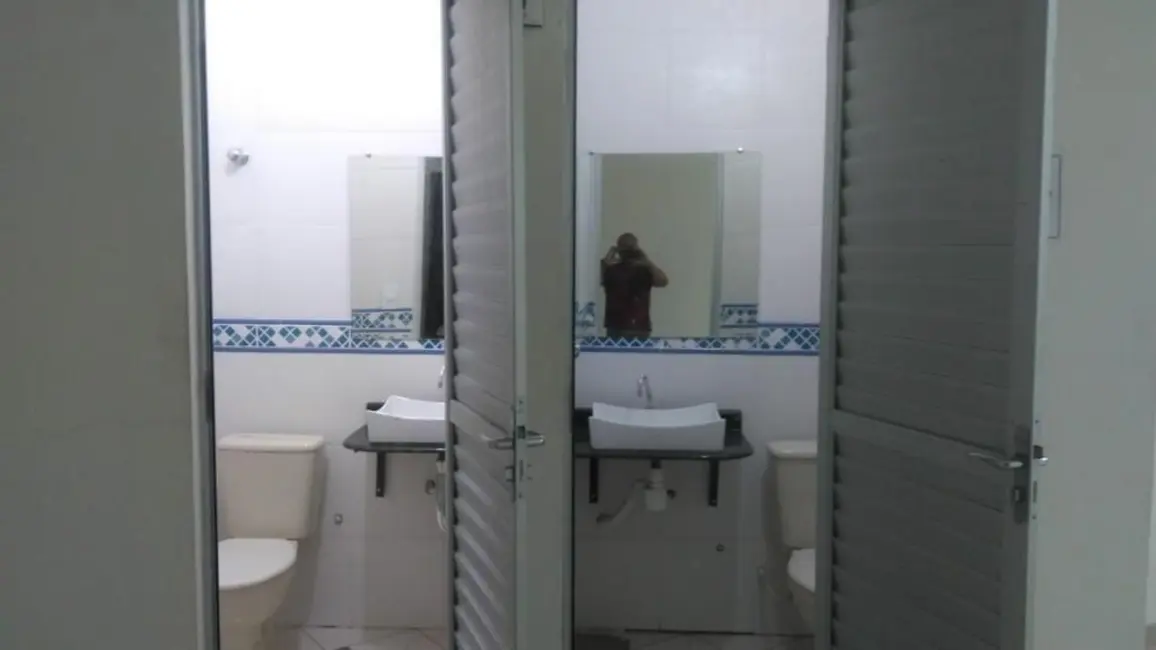 Foto 6 de Casa com 6 quartos à venda, 400m2 em Manaus - AM