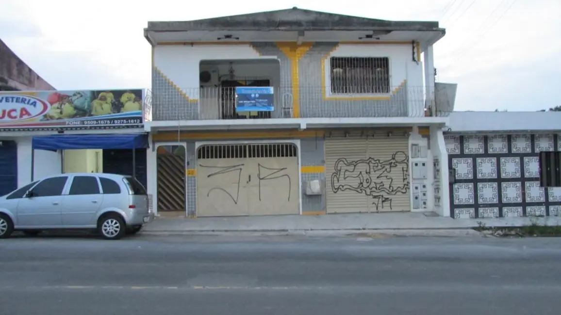 Foto 1 de Casa com 6 quartos à venda, 400m2 em Manaus - AM