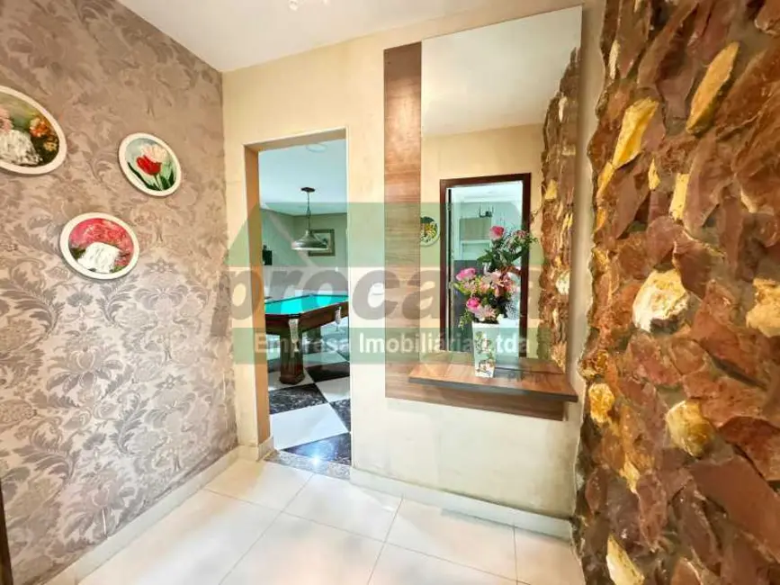Casa com 4 quartos à venda, 700m2 em Manaus - AM - imagem 8 Foto 8 de Casa com 4 quartos à venda, 700m2 em Manaus - AM
