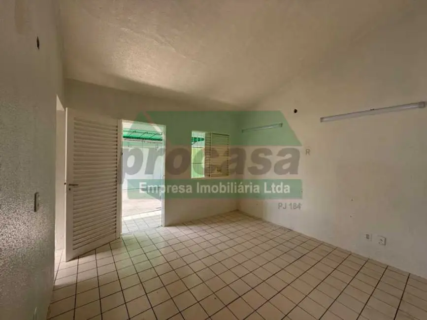 Casa com 2 quartos para alugar, 98m2 em Manaus - AM - imagem 9 Foto 9 de Casa com 2 quartos para alugar, 98m2 em Manaus - AM