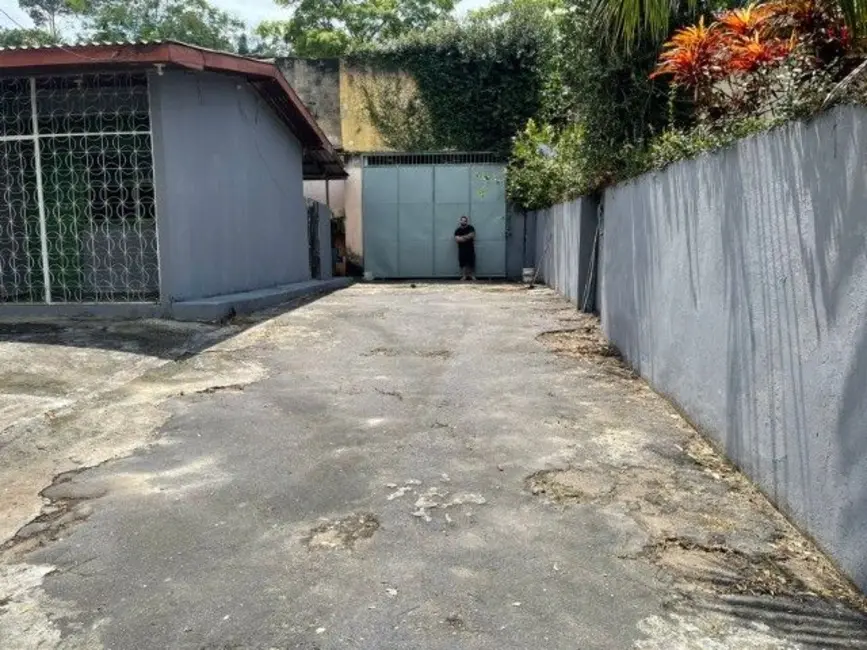 Foto 2 de Casa Comercial com 3 quartos à venda, 500m2 em Manaus - AM