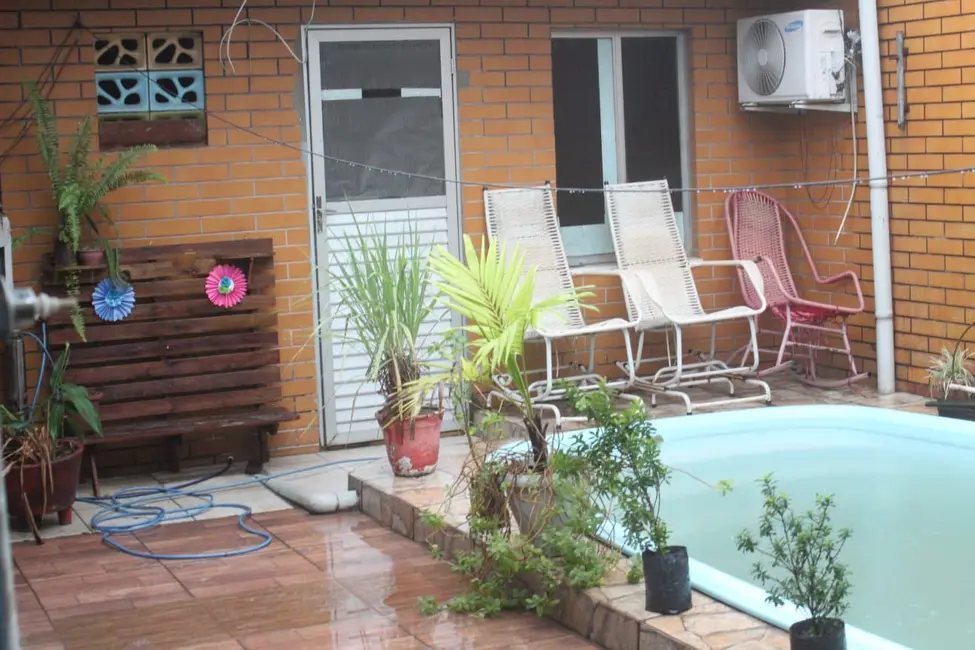 Foto 1 de Casa de Condomínio com 5 quartos à venda, 300m2 em Manaus - AM