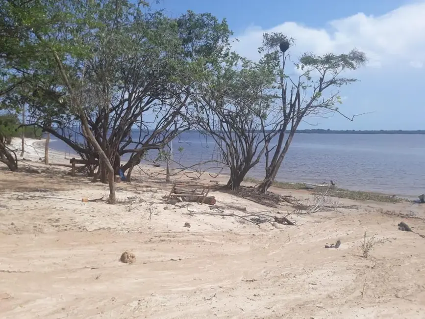 Foto 3 de Terreno / Lote à venda em Iranduba - AM
