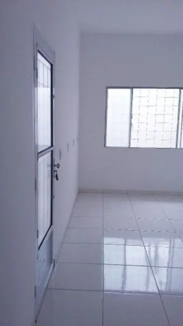Foto 2 de Casa com 2 quartos à venda, 160m2 em Manaus - AM