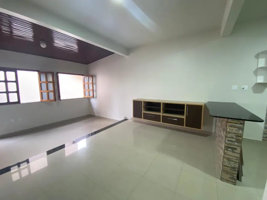 Foto 4 de Casa de Condomínio com 2 quartos para alugar, 120m2 em Manaus - AM