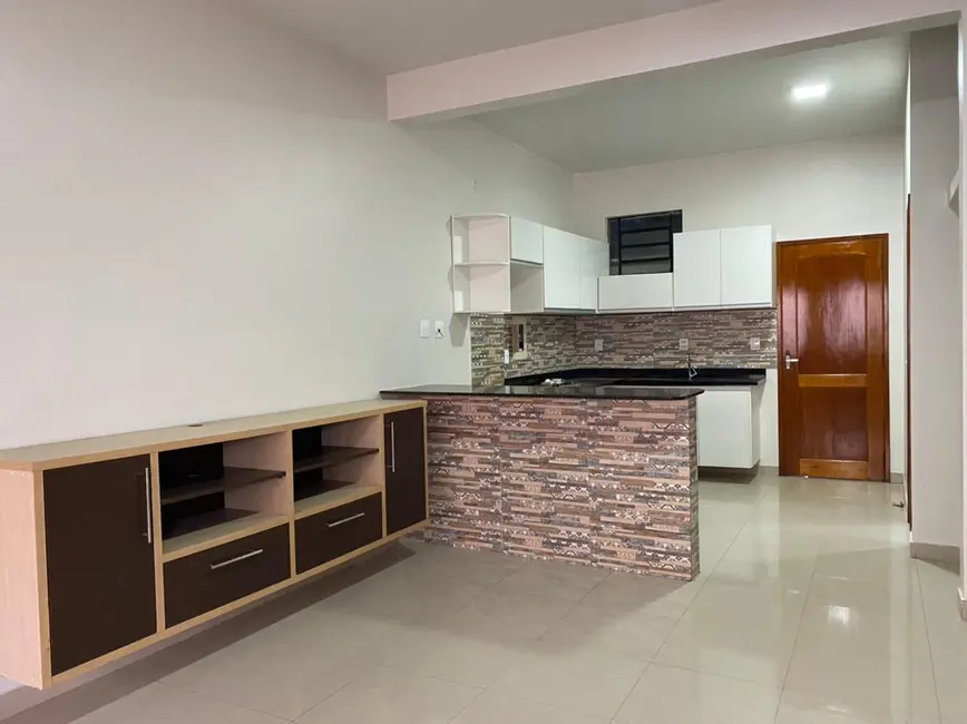 Foto 9 de Casa de Condomínio com 2 quartos para alugar, 120m2 em Manaus - AM