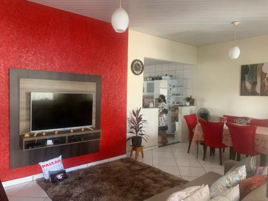 Foto 1 de Casa com 2 quartos à venda, 200m2 em Manaus - AM