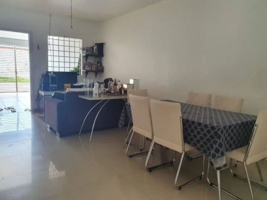Foto 1 de Casa de Condomínio com 3 quartos à venda, 160m2 em Manaus - AM