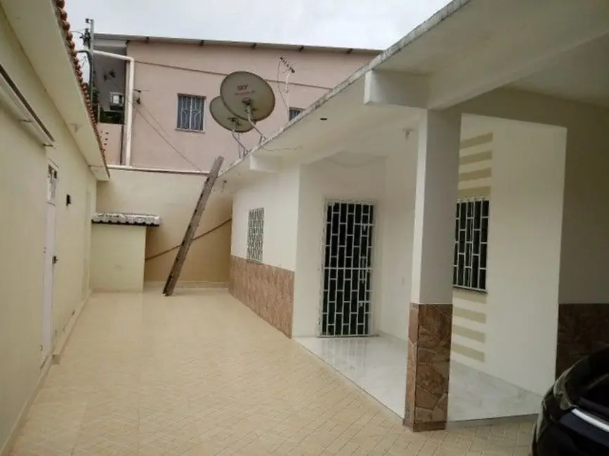 Foto 2 de Casa de Condomínio com 3 quartos à venda, 200m2 em Manaus - AM