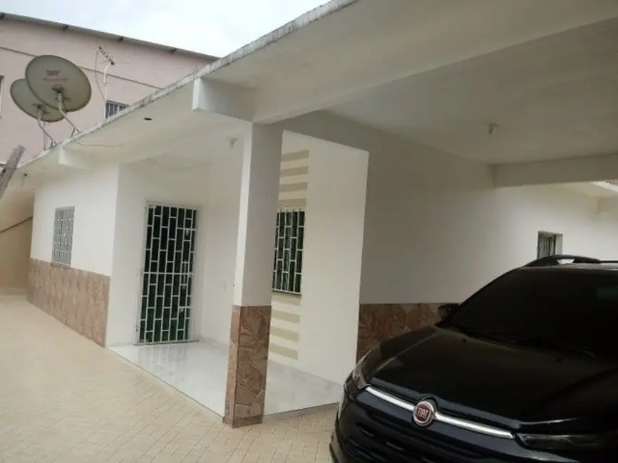 Foto 1 de Casa de Condomínio com 3 quartos à venda, 200m2 em Manaus - AM