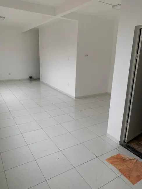 Sala Comercial para alugar, 32m2 em Manaus - AM - imagem 3 Foto 3 de Sala Comercial para alugar, 32m2 em Manaus - AM