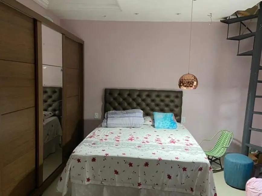 Foto 2 de Casa de Condomínio com 3 quartos à venda, 350m2 em Manaus - AM